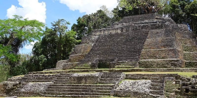 experience-belize – site maya – lamanai experience-belize - site maya - lamanai